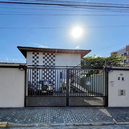Apto Funcional Proximo A Orla Do Centro Hs5 Ubatuba Exterior photo
